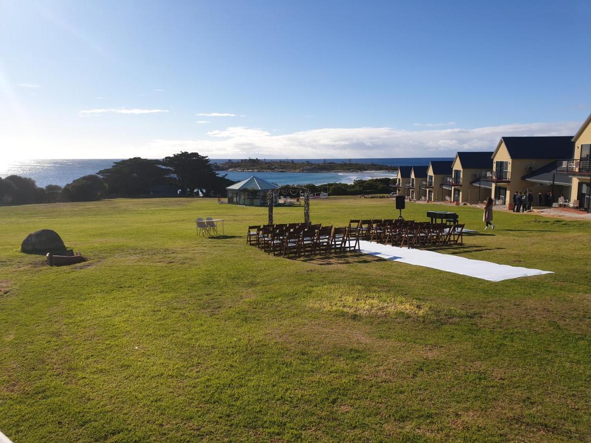 Diamond Island Resort, Restaurant & Bar And Penguin Show