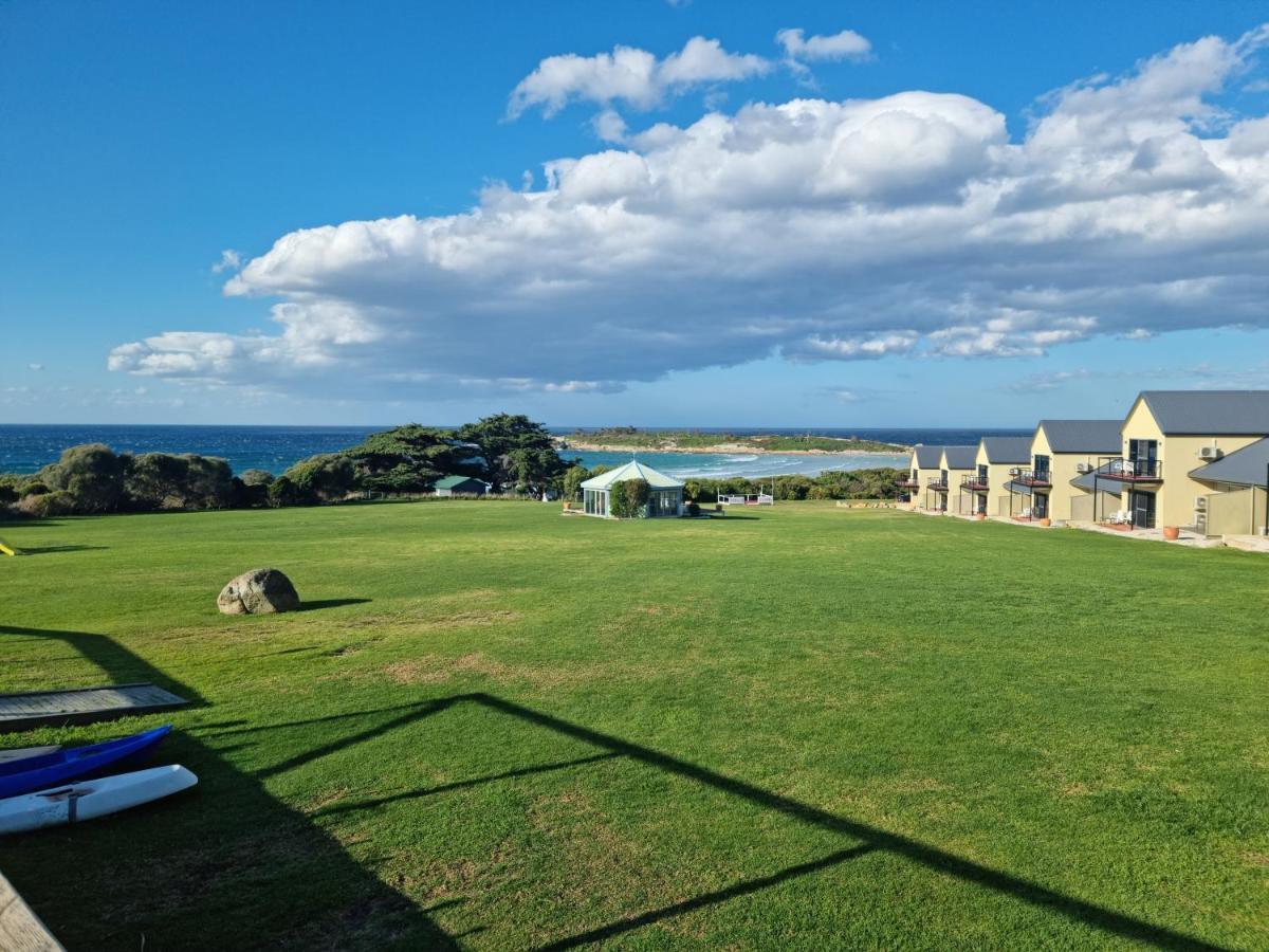Diamond Island Resort, Restaurant & Bar And Penguin Show Resort 4*