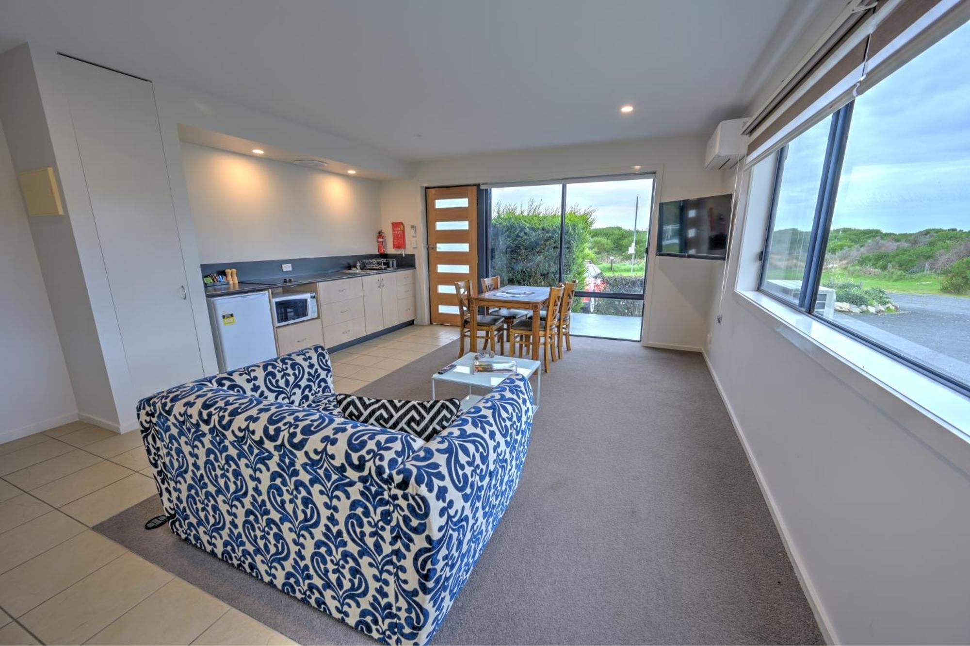 Diamond Island Resort, Restaurant & Bar And Penguin Show Resort 4*
